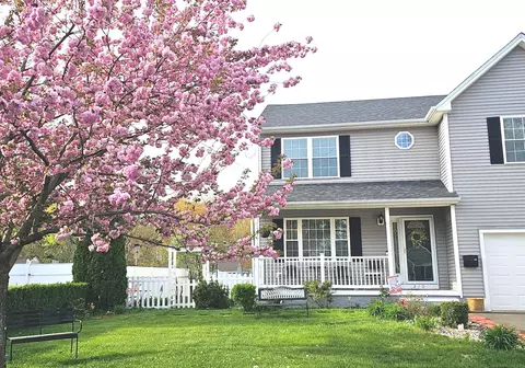 210 Goodwin St, East Hartford, CT 06108