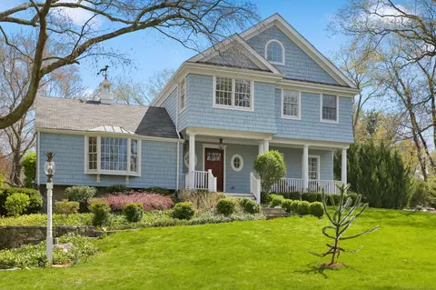 262 Marvin Ridge Rd, New Canaan, CT 06840