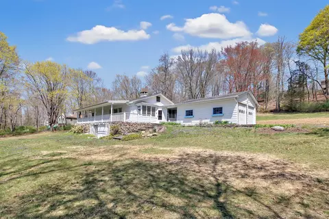 49 Rockwell Rd, Bethel, CT 06801