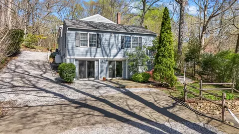 182 Durham Rd, Madison, CT 06443 photo 1