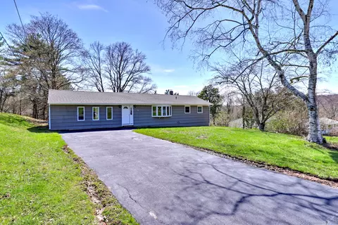 19 Miller Rd, Northford, CT 06472