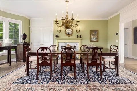 Dining - 229 Umpawaug Rd, Redding, CT 06896 photo 2 of 2