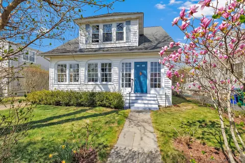 275 Washington Pkwy, Stratford, CT 06615