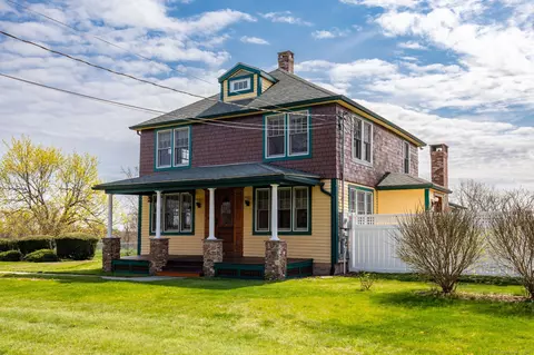 694 Palisado Ave, Windsor, CT 06095