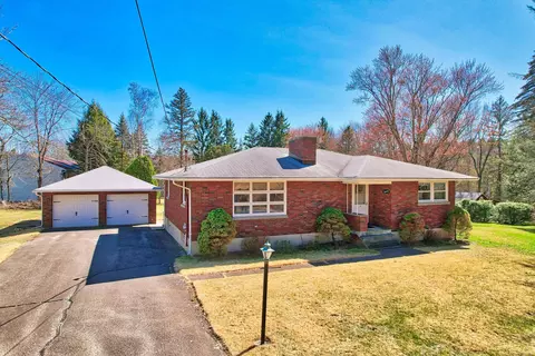 928 Boyden Street Ext, Waterbury, CT 06704