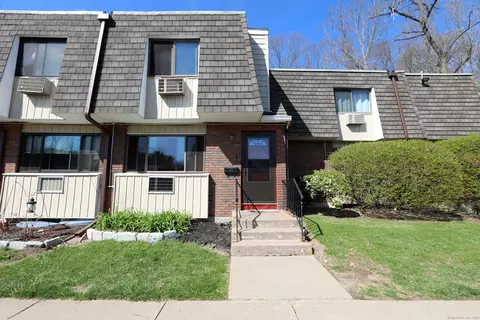 232 High Path Rd #232, Windsor, CT 06095