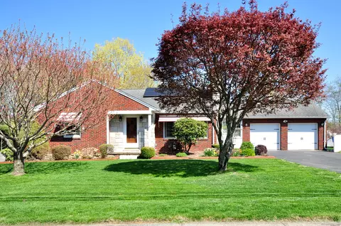 816 Jerome Ave, Bristol, CT 06010