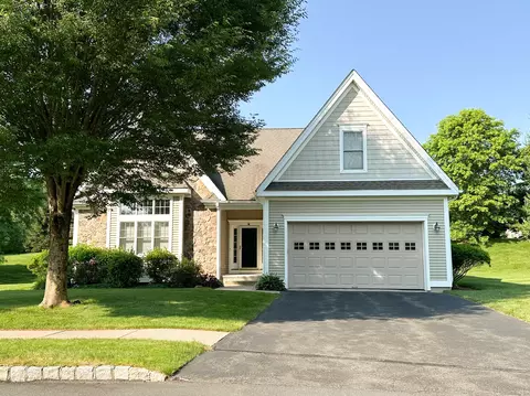 9 Spy Glass Cir #9, Bloomfield, CT 06002