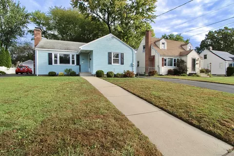 136 Edgemere Ave, West Hartford, CT 06110
