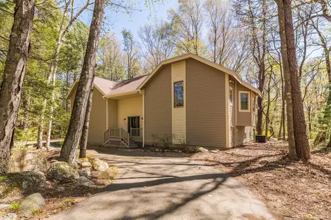 9 Stonehedge Way, Granby, CT 06060