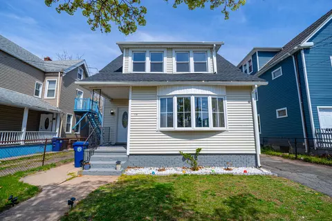 119 Thomas St, West Haven, CT 06516