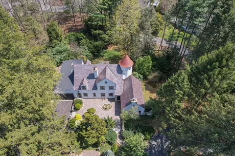 454 Castle Glenn Glenn, Cheshire, CT 06410