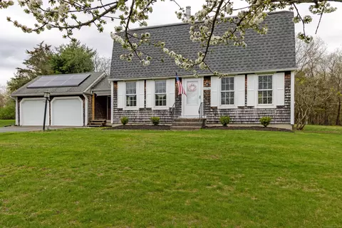 176 Highmeadow Ln, Middletown, CT 06457