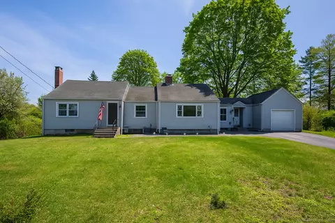 64 Welch St, Plainville, CT 06062