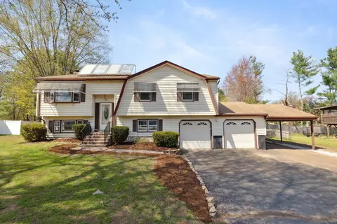 119 Great Swamp Rd, Glastonbury, CT 06033