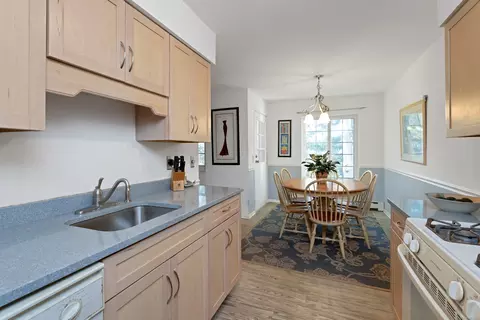 2955 Madison Ave #18, Bridgeport, CT 06606
