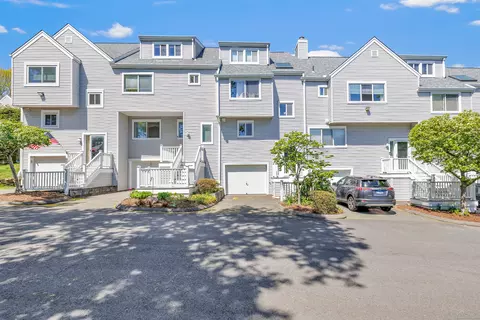 81 Country Pl #81, Shelton, CT 06484