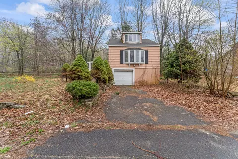 6 Highland Rd, Bethlehem, CT 06751