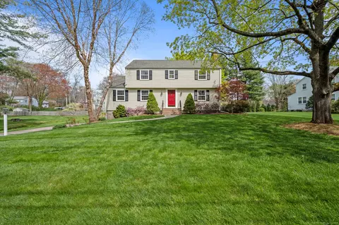 27 Cart Rd, Glastonbury, CT 06033