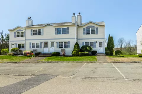 52 Crystal Ln #D, Mansfield, CT 06268