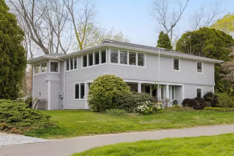 50 Oak Ave, Madison, CT 06443