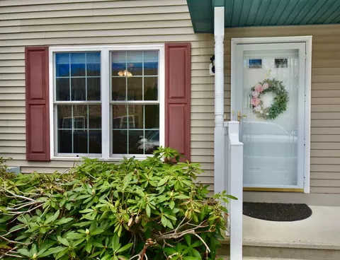 306 Salem Tpke #15, Norwich, CT 06360