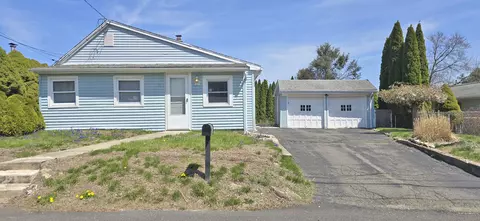 37 Eustis St, Watertown, CT 06779