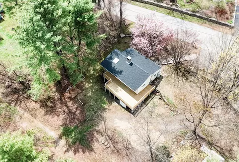 20 Baker Rd, Windham, CT 06256
