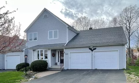 349 Green Rock Rock #349, Shelton, CT 06484