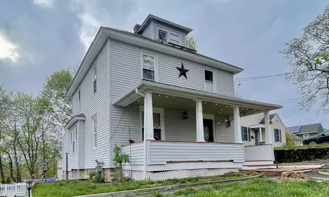 78 Johnson St, Naugatuck, CT 06770