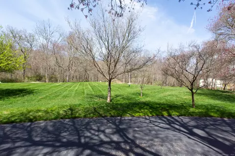 Mary Hall Road, Stonington, CT 06378