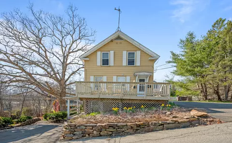 81 Prospect St, Stafford Springs, CT 06076