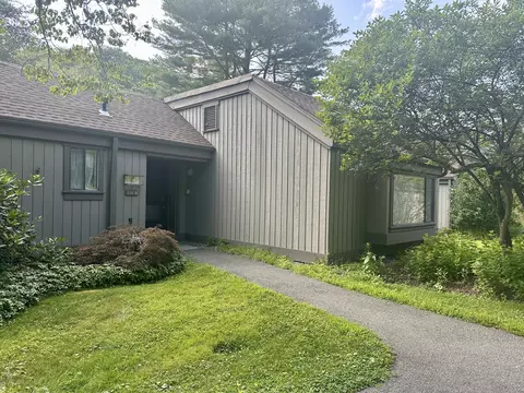 336 Heritage Vlg #B, Southbury, CT 06488