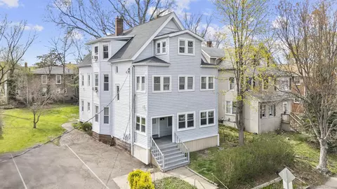 37-39 Julius St, Hartford, CT 06114