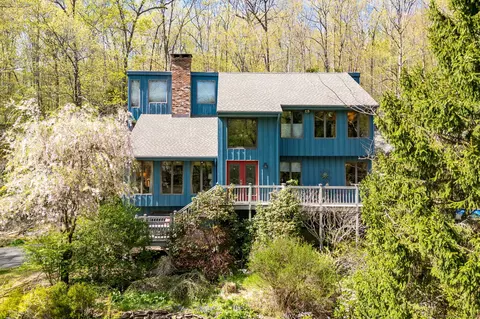 152 Brainard Hill Rd, Higganum, CT 06441