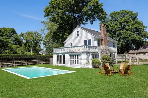 439 Ocean Ave, Stratford, CT 06615