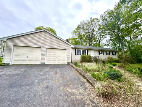 65 Pratt Ln, Wolcott, CT 06716