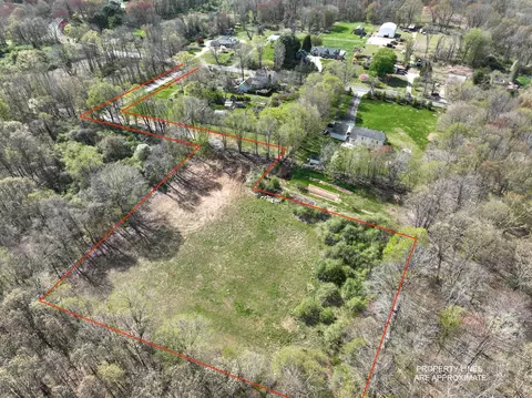 346 Lebanon Ave, Lebanon, CT 06249