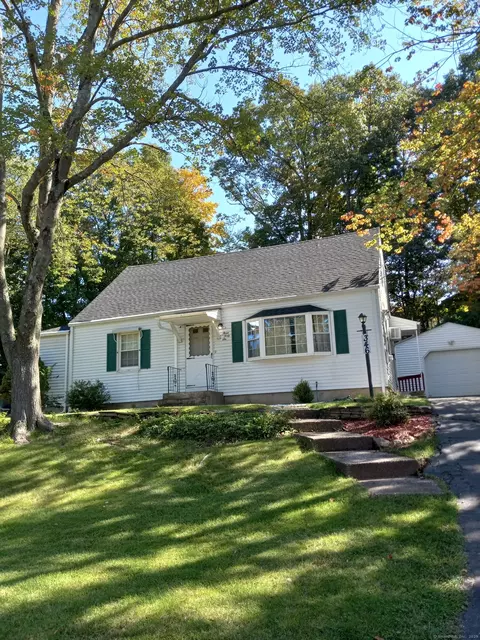 346 Lewis Rd, New Britain, CT 06053