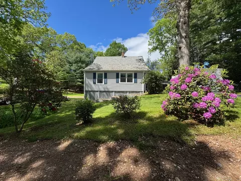 17 Green Rd, Vernon, CT 06066