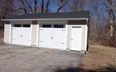 368 Warrenville Rd, Mansfield, CT 06250