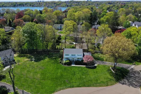 4 Duffys Ln, Darien, CT 06820