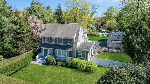 50 Mansfield Ave, Darien, CT 06820