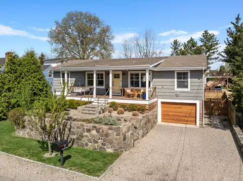 9 Island Way, Westport, CT 06880