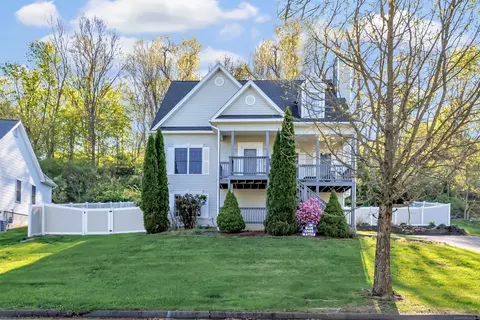 43 Berkshire Rd, Ansonia, CT 06401