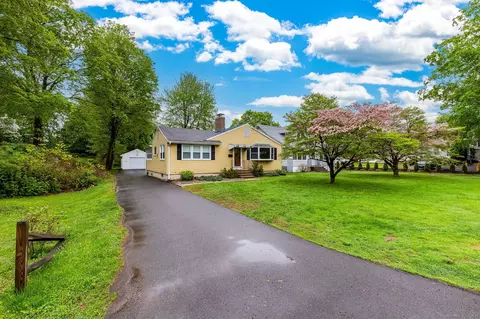 147 E Robbins Ave, Newington, CT 06111