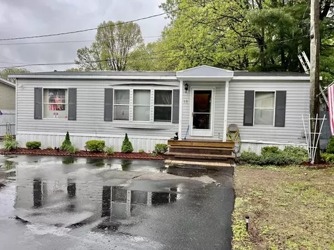 217 Dunham St #TRLR 15, Southington, CT 06489