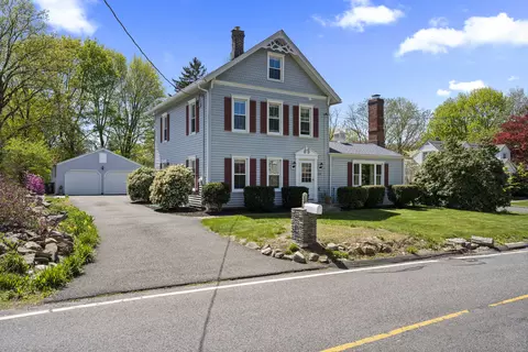 225 North St, Trumbull, CT 06611