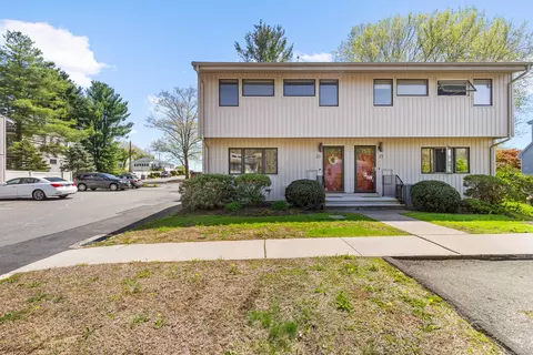 22 In Town Ter #22, Middletown, CT 06457