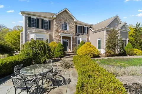 16 Turkey Hill Rd, Durham, CT 06422